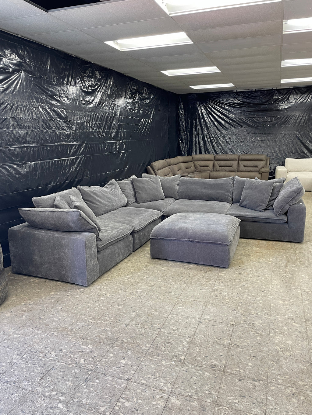 Sereen 6-pc Sectional