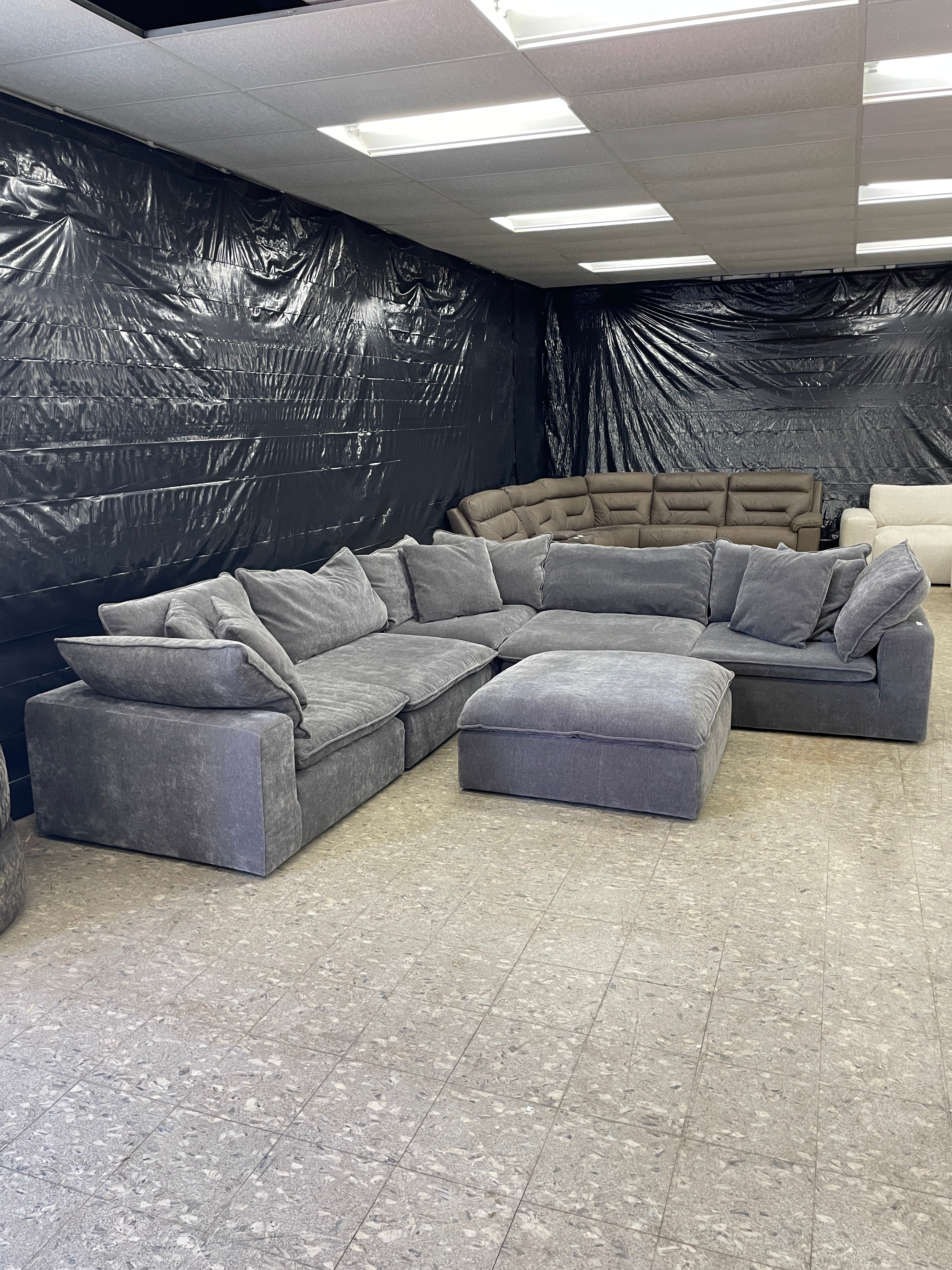 Sereen 6-pc Sectional